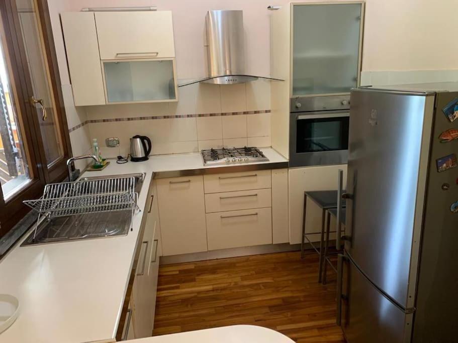 Sosta Paradisa Apartment Пиза Екстериор снимка